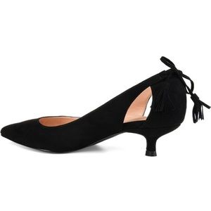 Journee collection Bindi kitten heel pumps